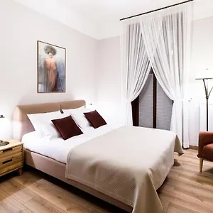  Apartahotel Arianska 16 By Nearto Pl Polonia