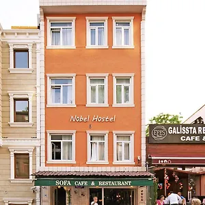  Hostel Nobel